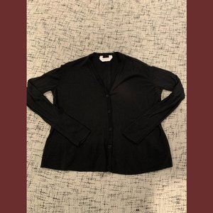 Lightweight Everlane cardigan